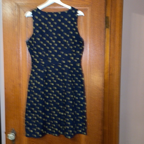 JCrew Factory V-neck button front dress in linen/cotton; Sz 6; style L6981; navy - Picture 8 of 12